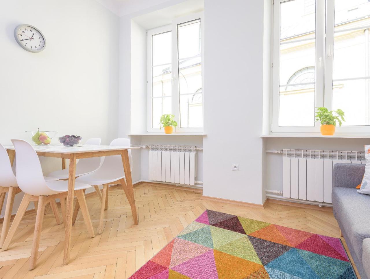 Bright And Modern Apartment In The Heart Of The Old And New Town Warschau Exterior foto