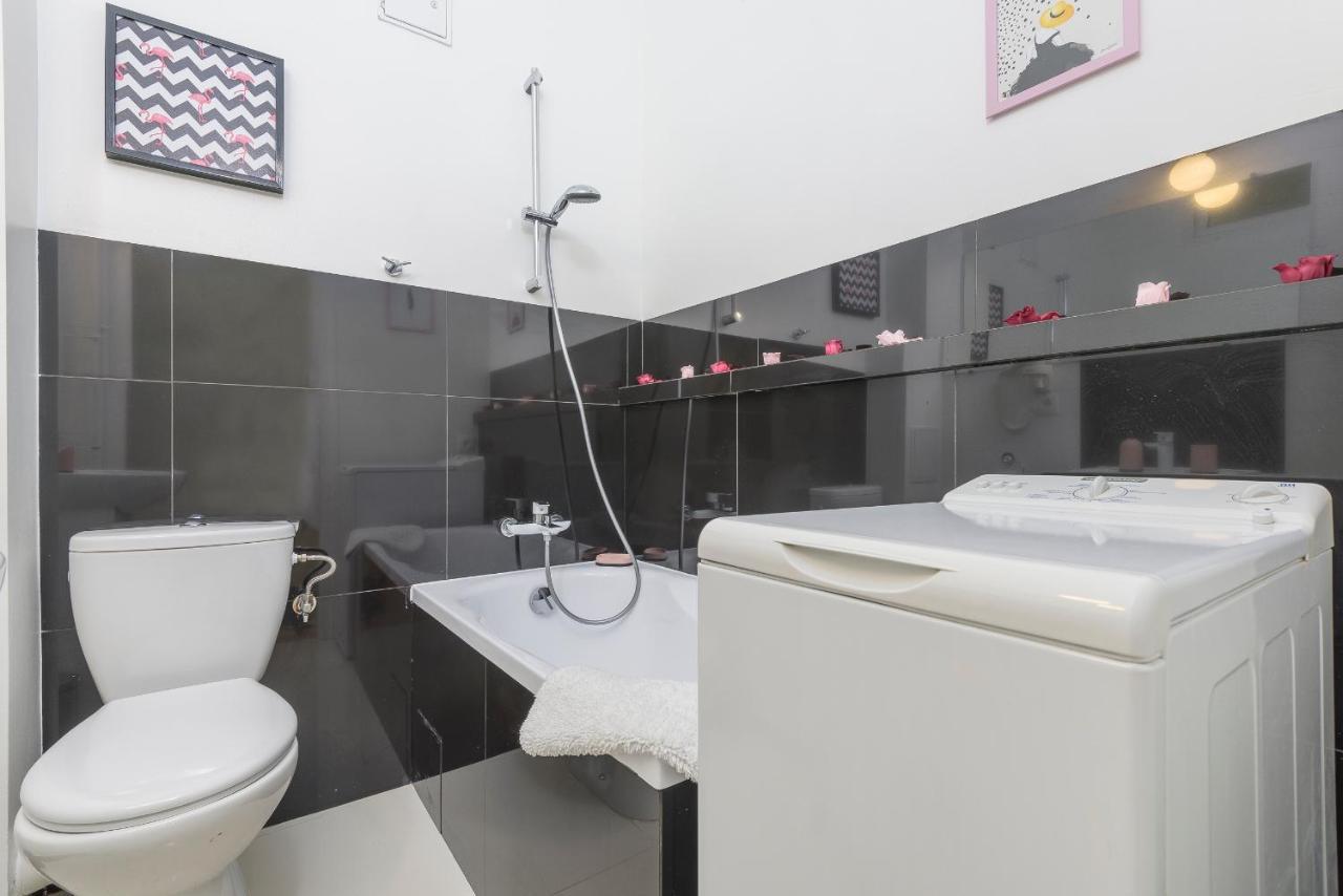 Bright And Modern Apartment In The Heart Of The Old And New Town Warschau Exterior foto